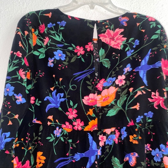 ⭐️ Old Navy Floral Dress with bell sleeve, super cute - Picture 7 of 16
